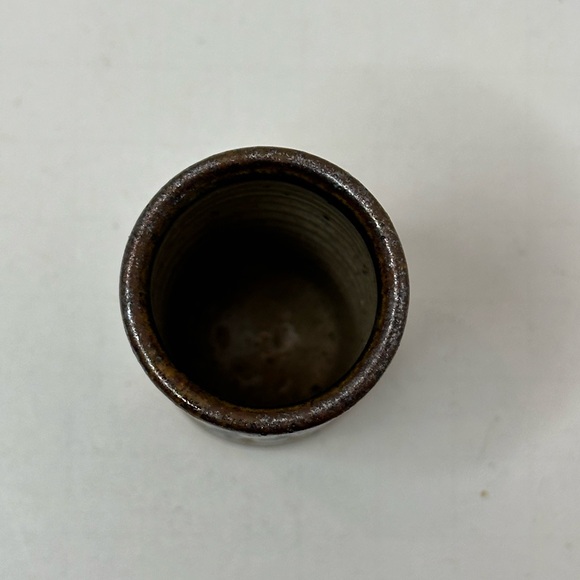 Miniature Hand Painted Tanala Pottery Bud Vase Made in Mexico Toothpick Holder - Picture 4 of 5